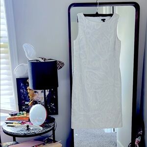 Ann Taylor White Textured Sheath Dress | Size 8 | 36” Length